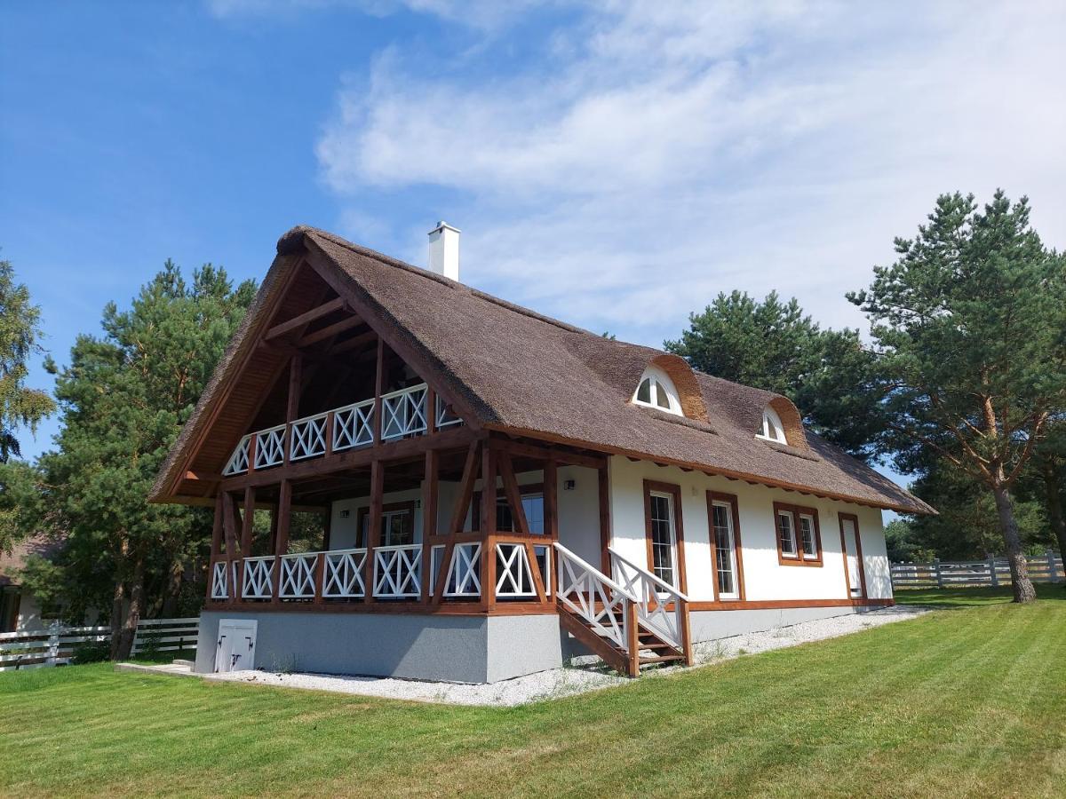 Greyowka Dom Kryty Strzecha W Gardna Park Villa Czysta Kültér fotó